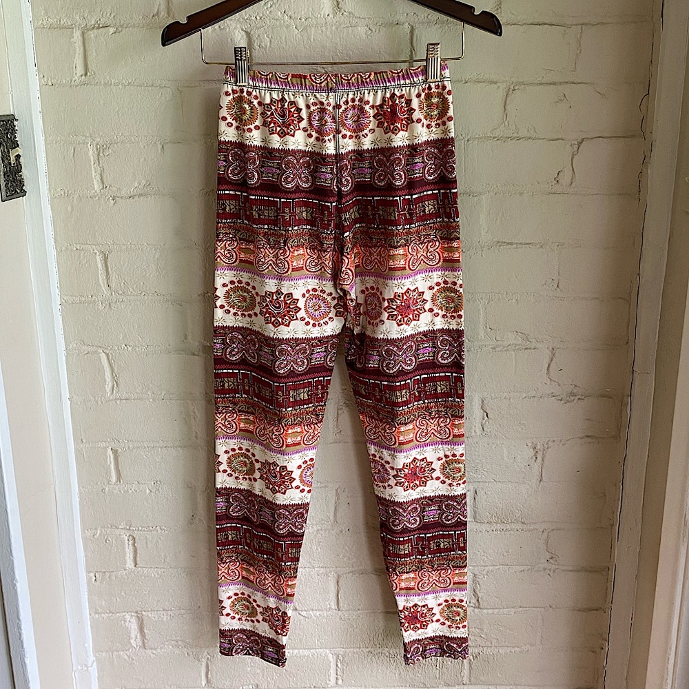 Nordstrom size small one size orange cream boho design leggings stretchy